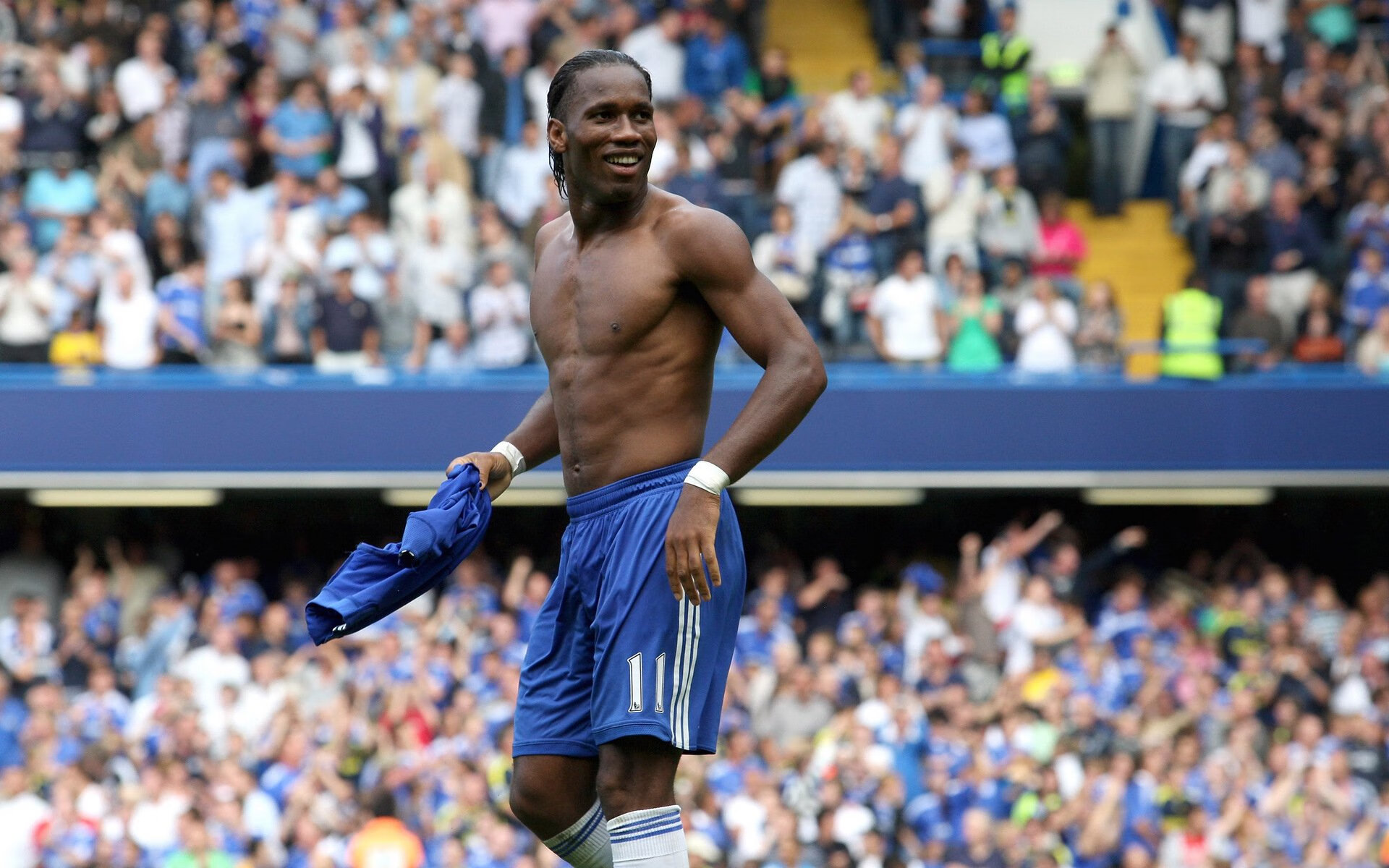 切尔西强势登顶积分榜次席,切尔西的比赛