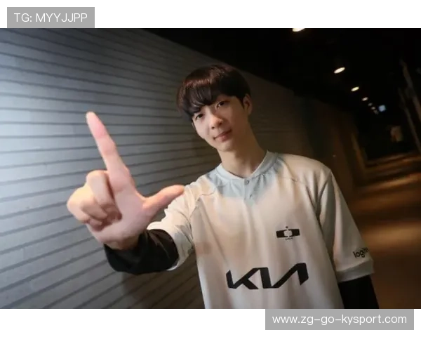 DK打野优化控野路线，教练称节奏更成熟